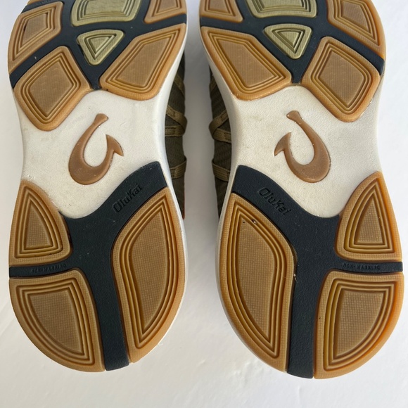 OluKai Mio Li Athletic Shoes Size 9 Men's - Picture 6 of 12